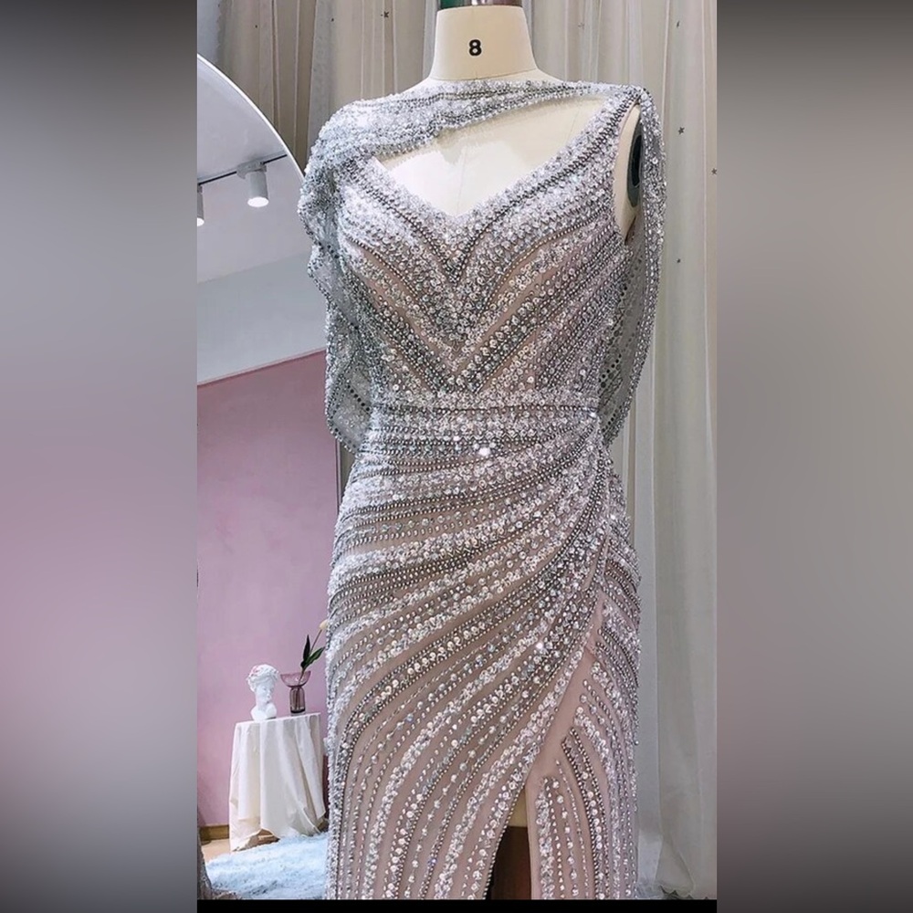 SOLD Stunning luxury gown!